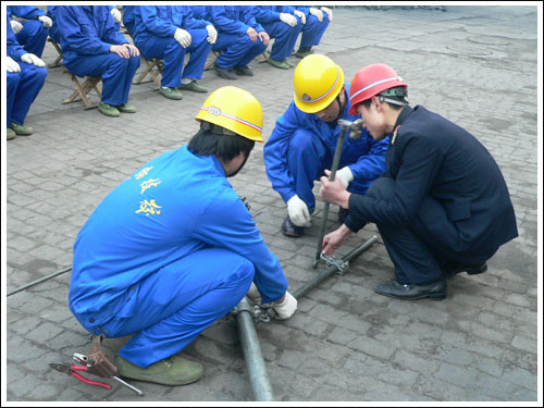 石家莊鐵路職業(yè)技工學校鐵道供電專業(yè)實訓 石家莊鐵路技校有2011年春季招生嗎？ 招生信息