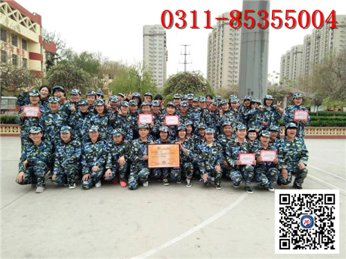 石家莊鐵路學校軍訓圖 石家莊鐵路學校2018春軍訓結(jié)束（圖） 鐵路學校 第3張