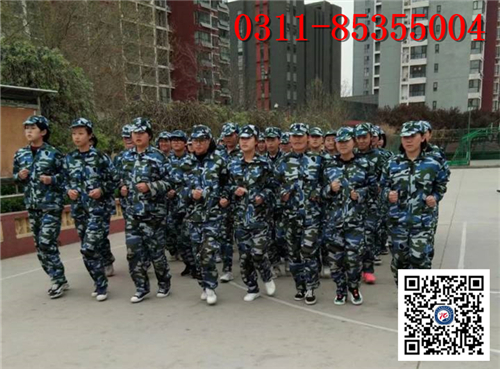 石家莊鐵路學校軍訓 石家莊鐵路學校2018春軍訓結(jié)束（圖） 鐵路學校 第1張