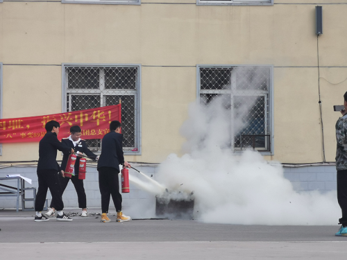 石家莊鐵路學(xué)校消防演習(xí) 石家莊鐵路學(xué)校在校安全如何保障 鐵路學(xué)校