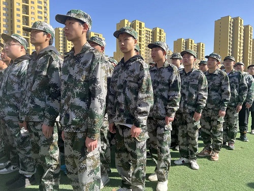 石家莊新鐵職業(yè)高中2022春軍訓(xùn)開幕式1 石家莊新鐵軌道交通學(xué)校2022春軍訓(xùn)開幕式 常見問題 第2張